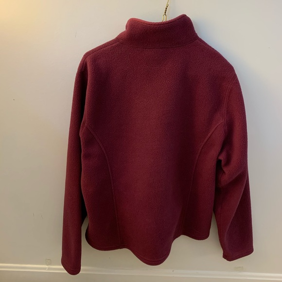 📍l.l. bean pullover📍 - Picture 5 of 6